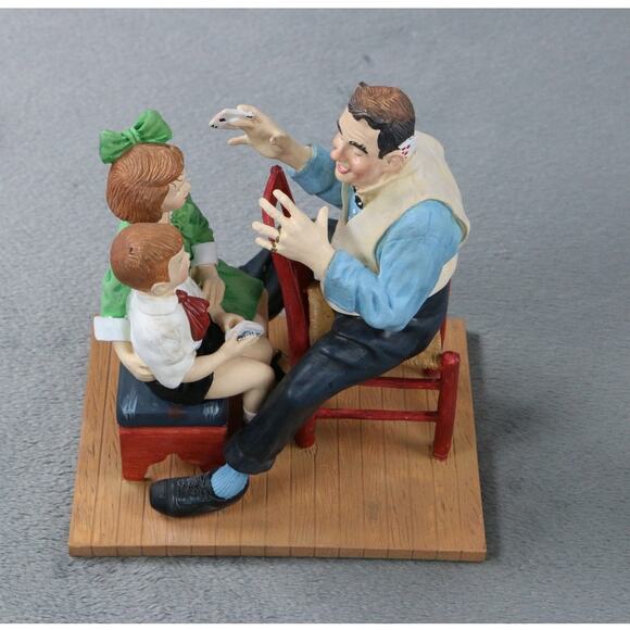 Norman Rockwell Nothing Up His Sleeve Danbury Mint Figurine 1993 Magic Trick - Picture 4 of 10